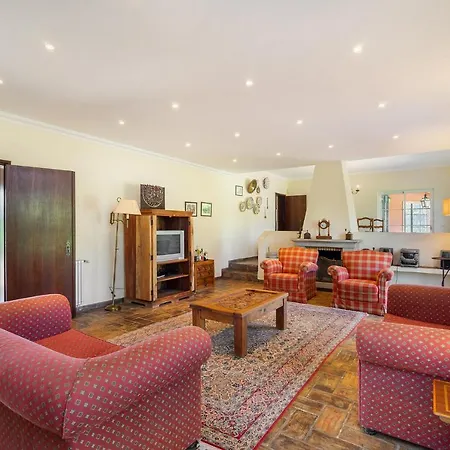 Whome | Exclusive & Private 4-bed Family Holiday Corotelo